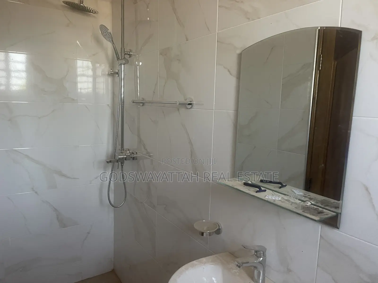 2bdrm Apartment in East Legon, Adjiriganor for rent