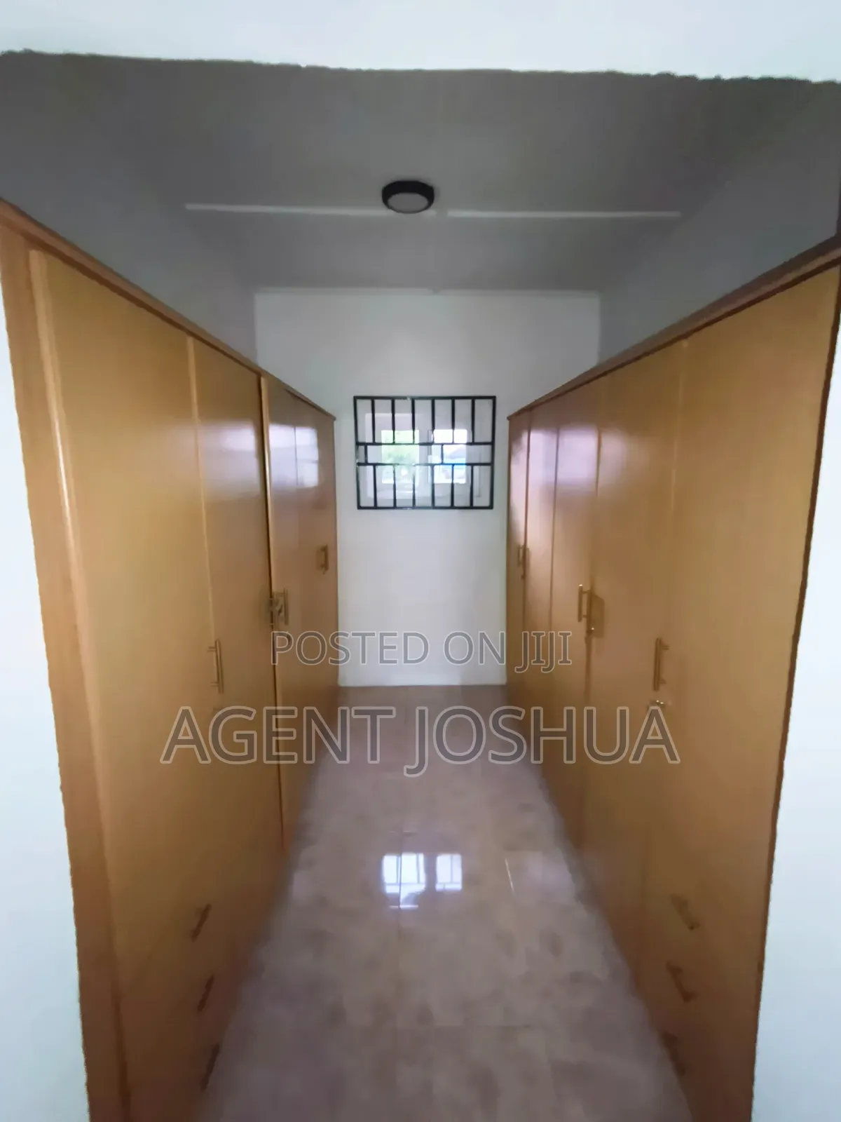 4bdrm House in Manet Court Estate, Airport Residential Area for rent