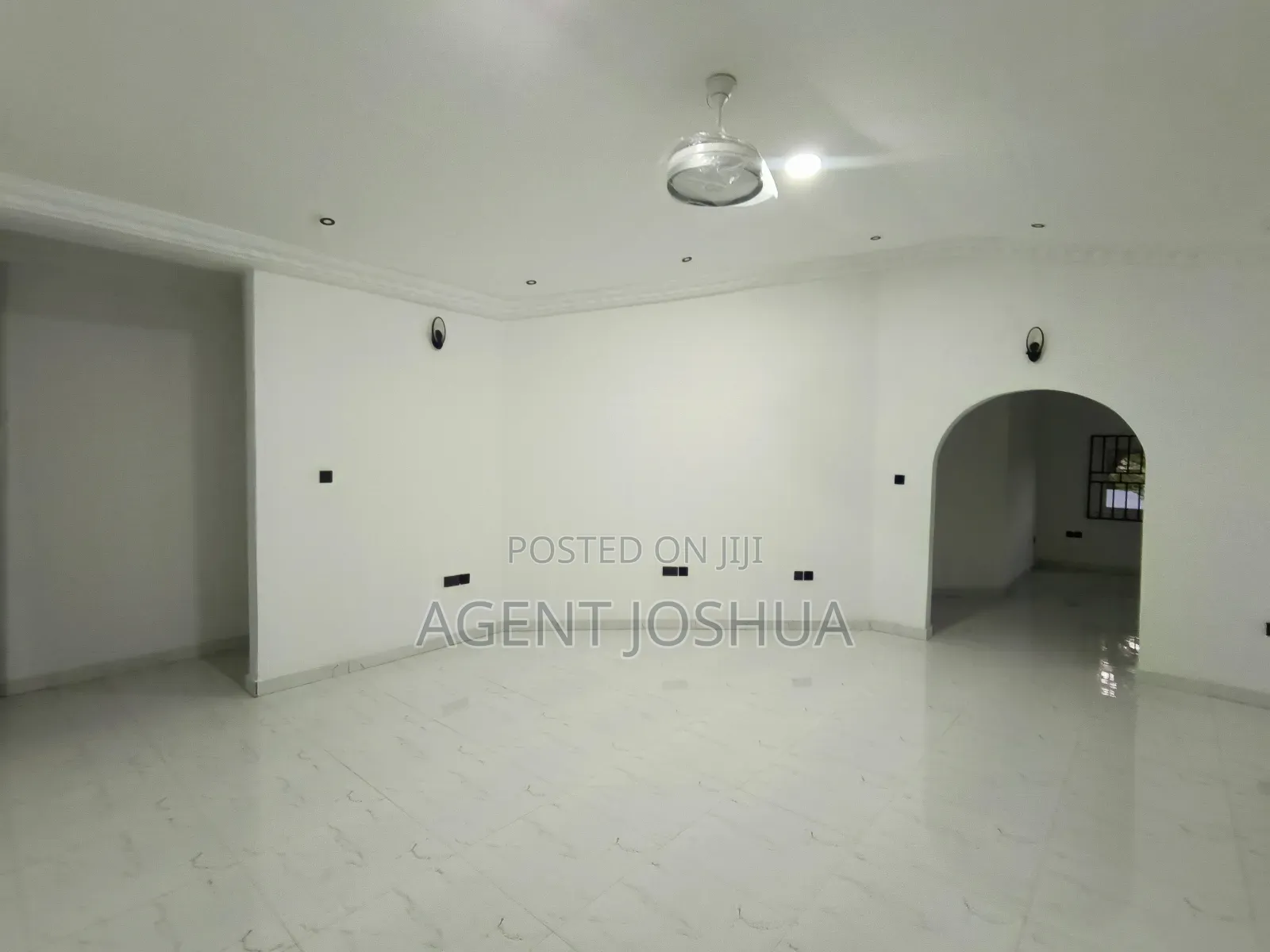 4bdrm House in Manet Court Estate, Airport Residential Area for rent