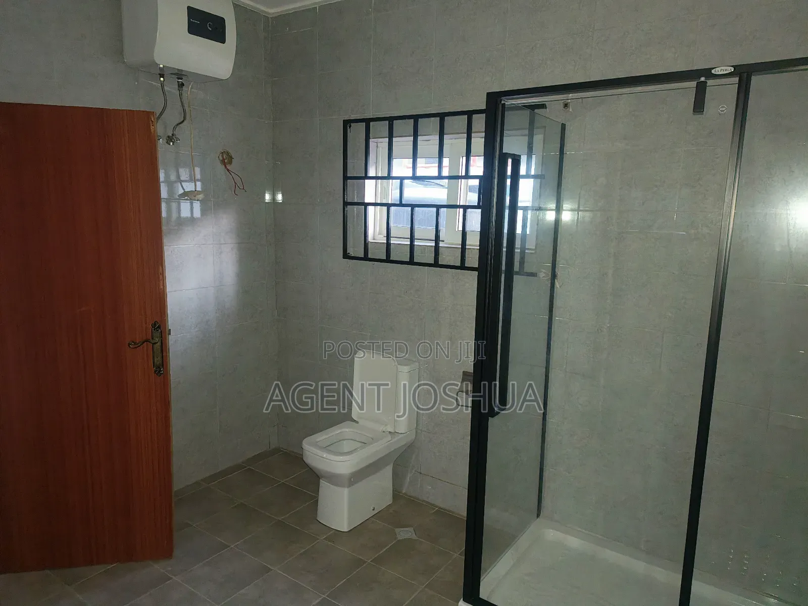 4bdrm House in Manet Court Estate, Airport Residential Area for rent