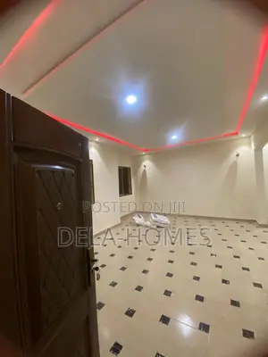 2bdrm Apartment in Lakeside Estate for rent