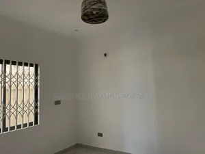 3bdrm House in Bronko Housing, Spintex for rent
