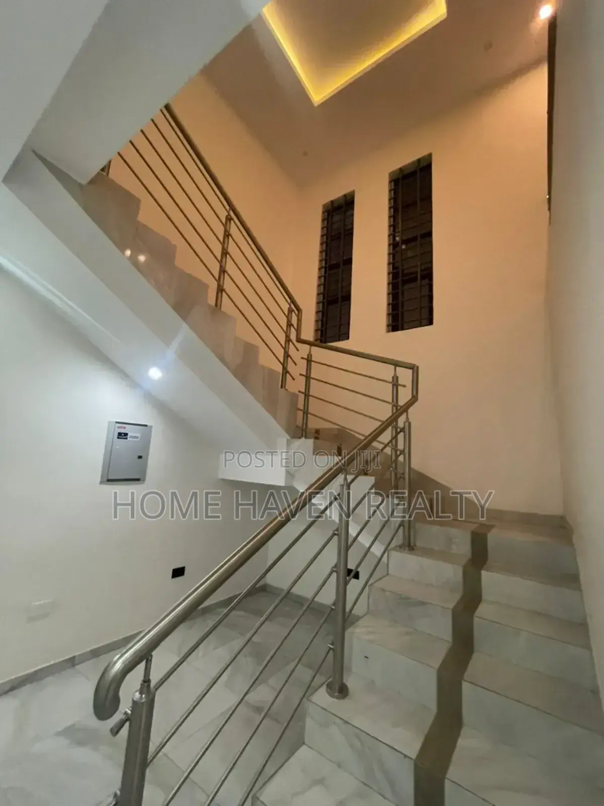 4bdrm House in Acp, Pokuase for sale