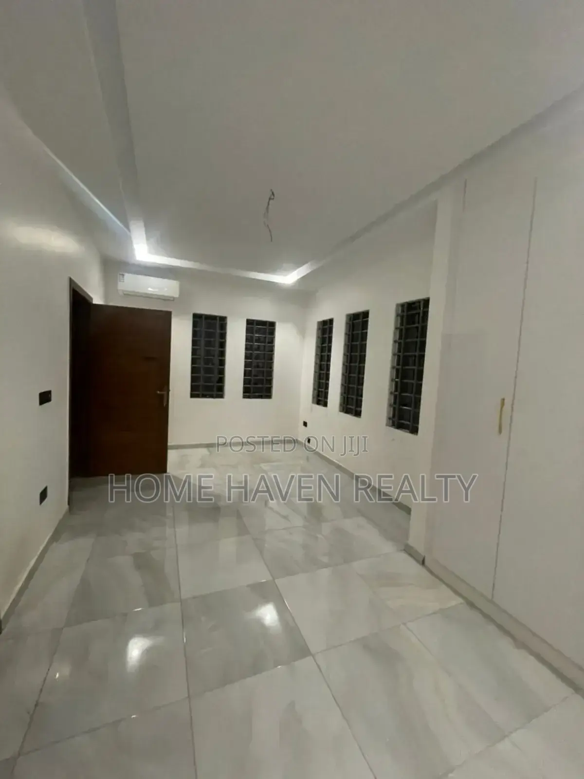 4bdrm House in Acp, Pokuase for sale
