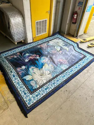 4 Rugs in Different Colours