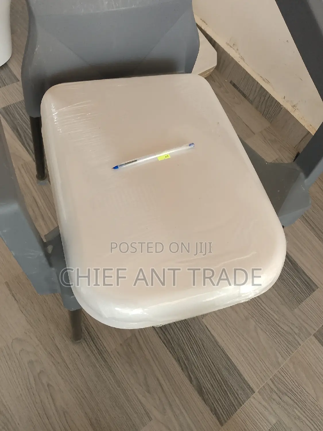 Toilet Seat Cover. Wc. 119