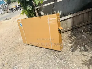Samsung Electronics Series 8 2024 Model Smart 65”DU8000