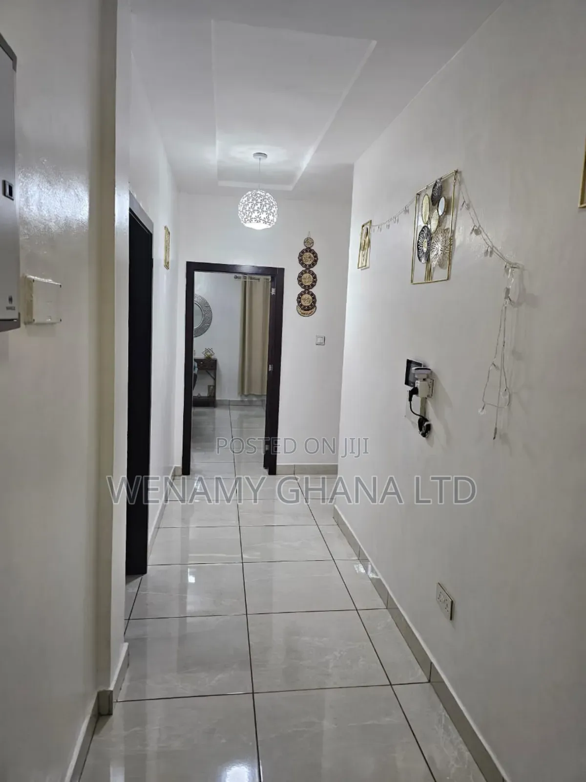 8bdrm Duplex in Devtraco, Tema Metropolitan for sale
