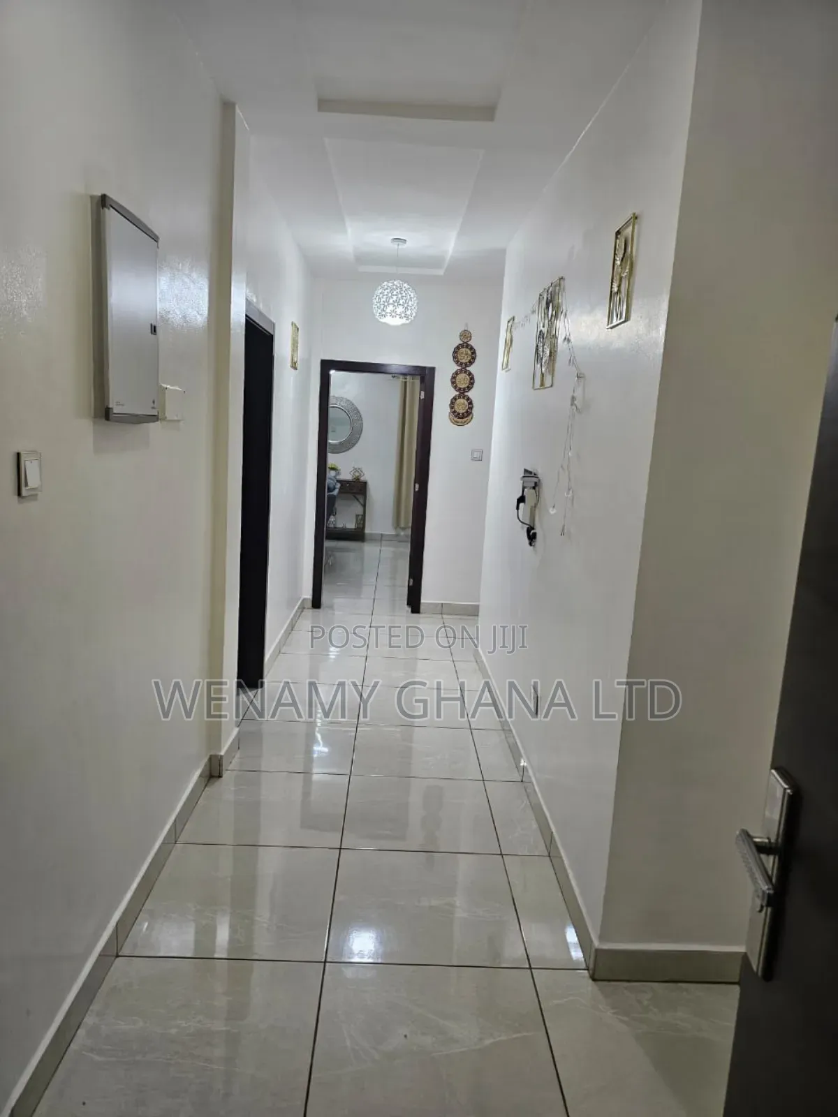 8bdrm Duplex in Devtraco, Tema Metropolitan for sale