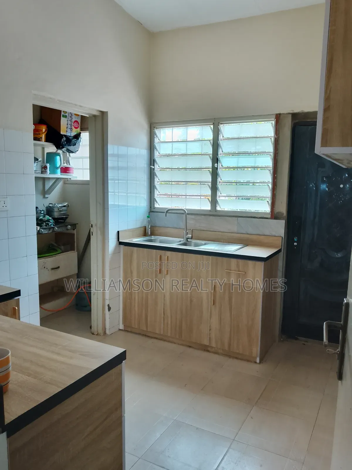 4bdrm House in Community 20 Estate, Spintex for rent