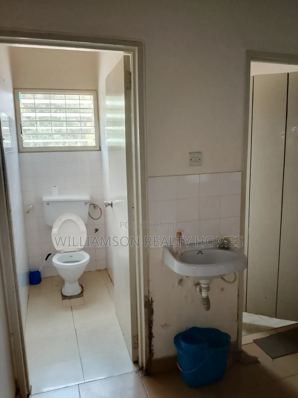 4bdrm House in Community 20 Estate, Spintex for rent