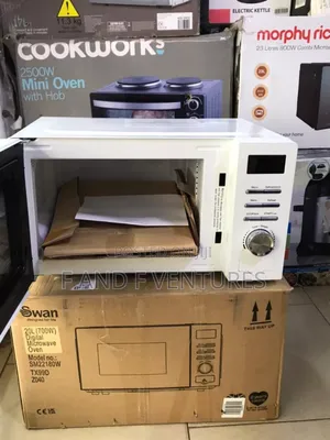 Swan Digital Microwaves 20l- UK