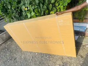 Samsung UHD Smart Glossy LED 65”DU8000 