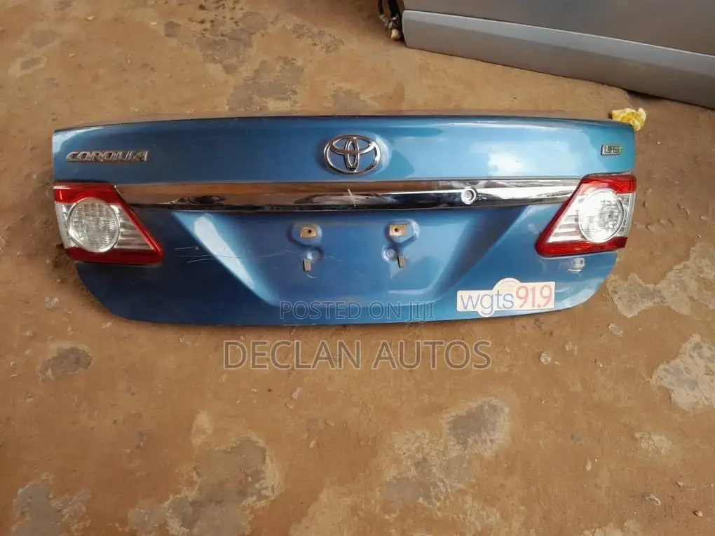 Toyota Corolla 2010 Boot