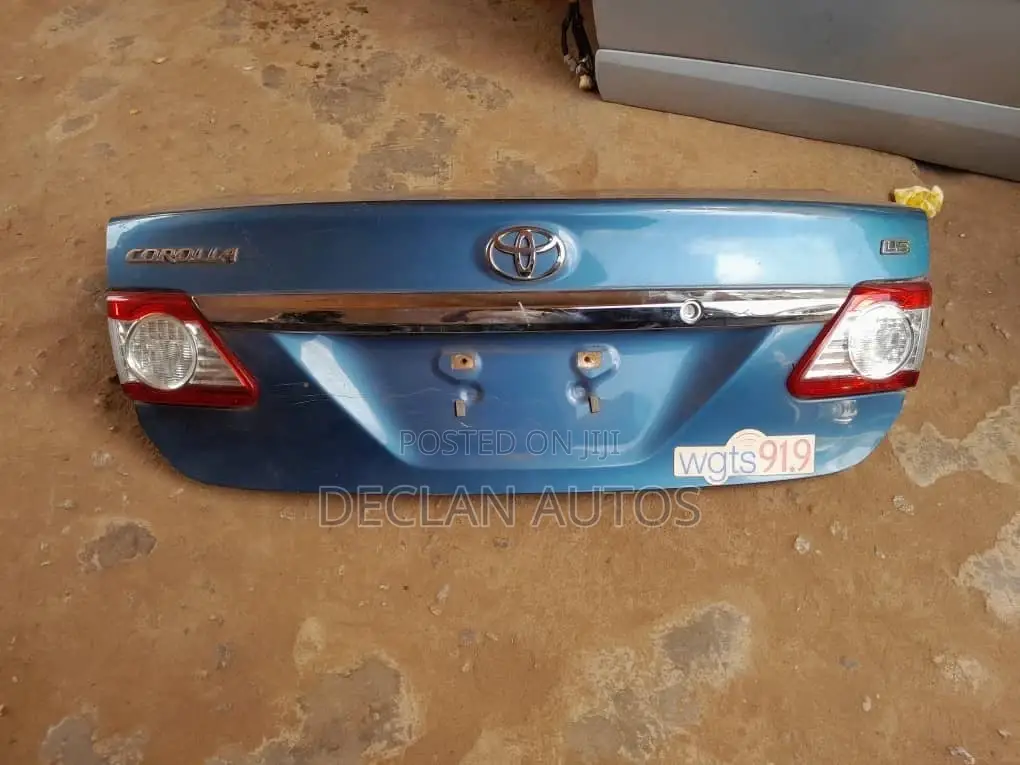 Toyota Corolla 2010 Boot