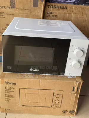 Swan Manual Microwave 20l - Uk