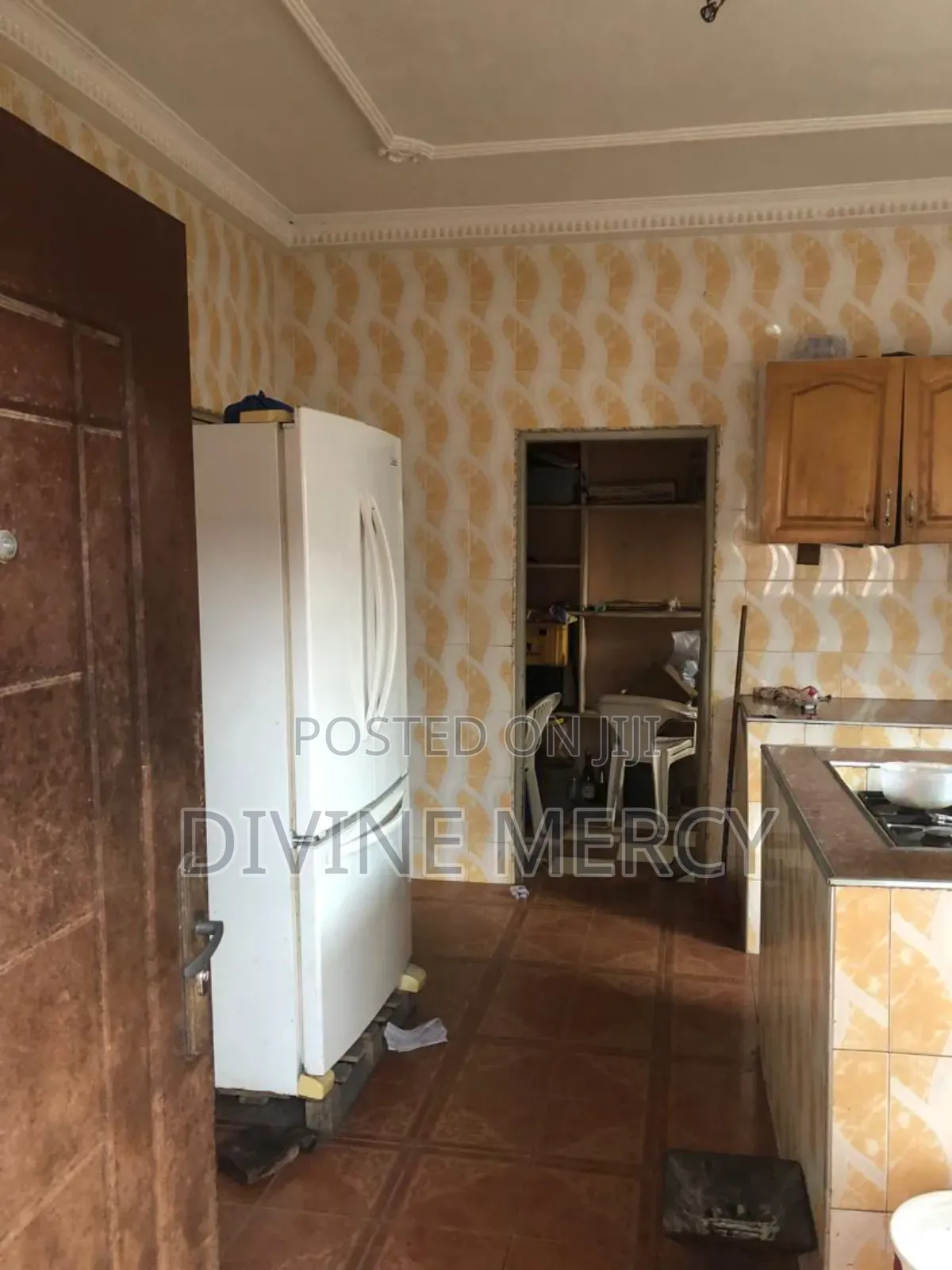 9bdrm Duplex in Kokrobite Road, Awutu Senya East Municipal for sale