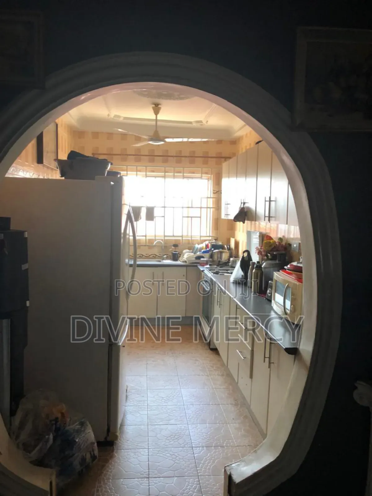 9bdrm Duplex in Kokrobite Road, Awutu Senya East Municipal for sale