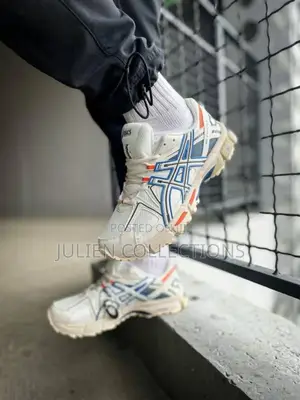 Asics Sneaker