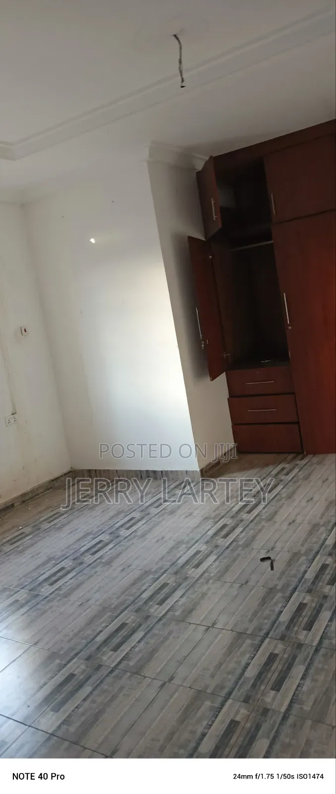 2bdrm Apartment in Jerry Lartey, McCarthy Hill for rent