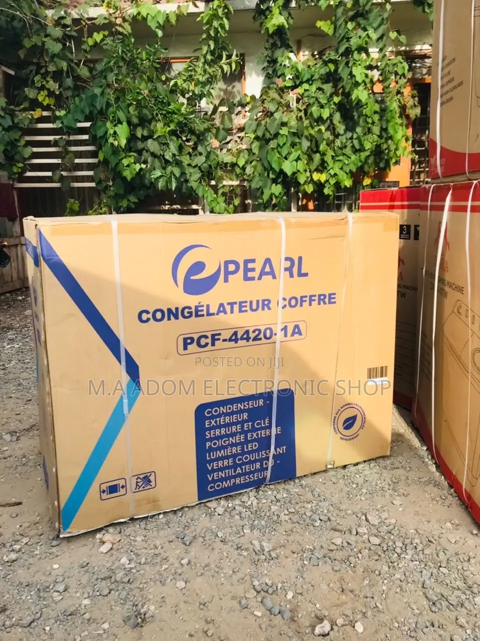 Your Spacious Pearl 316-Litres Chest Freezer