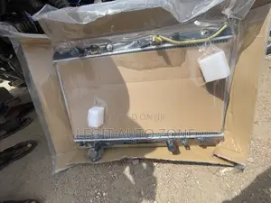 Toyota Venza 2014,2013,2012 Radiator Tank/ Water Tank