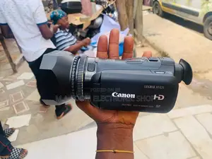 Versatile Camcorder for Exceptional Video Quality-Canon G25