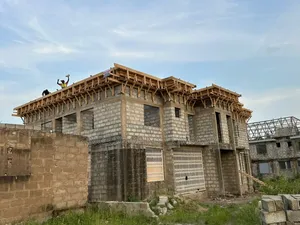 Strong and Quality Concrete Parapet