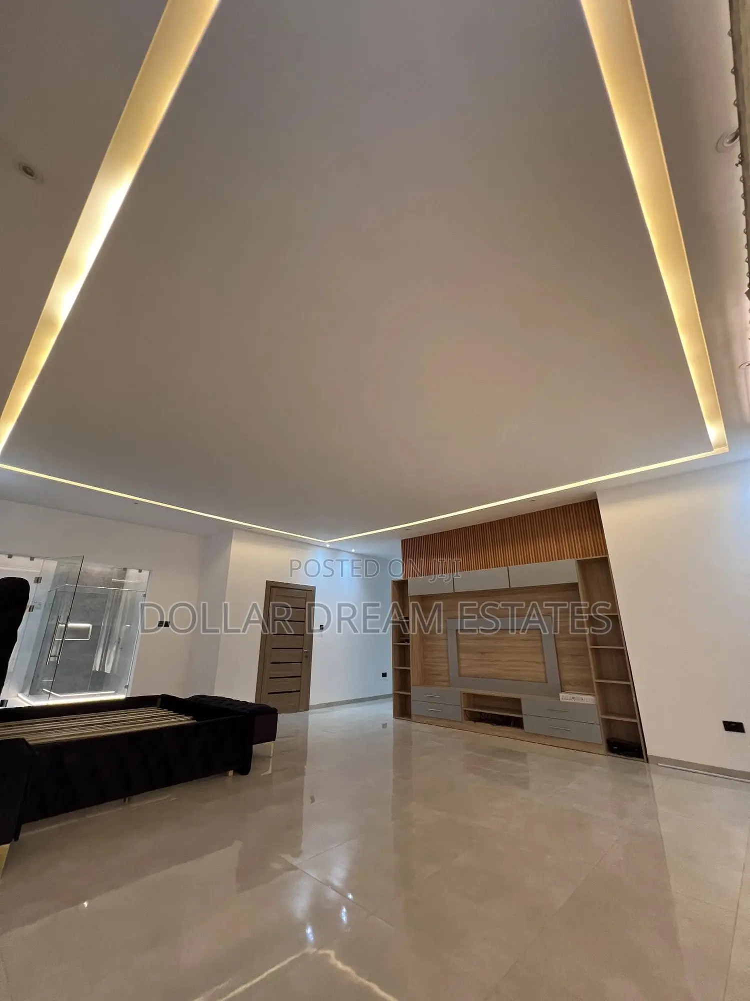 Furnished 5bdrm House in Ashaley Botwe for sale