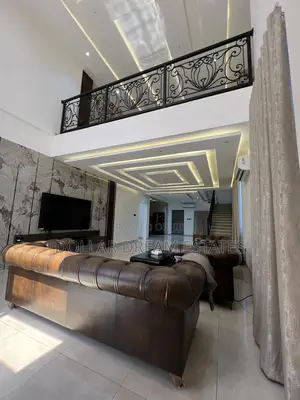 Furnished 5bdrm House in Ashaley Botwe for sale