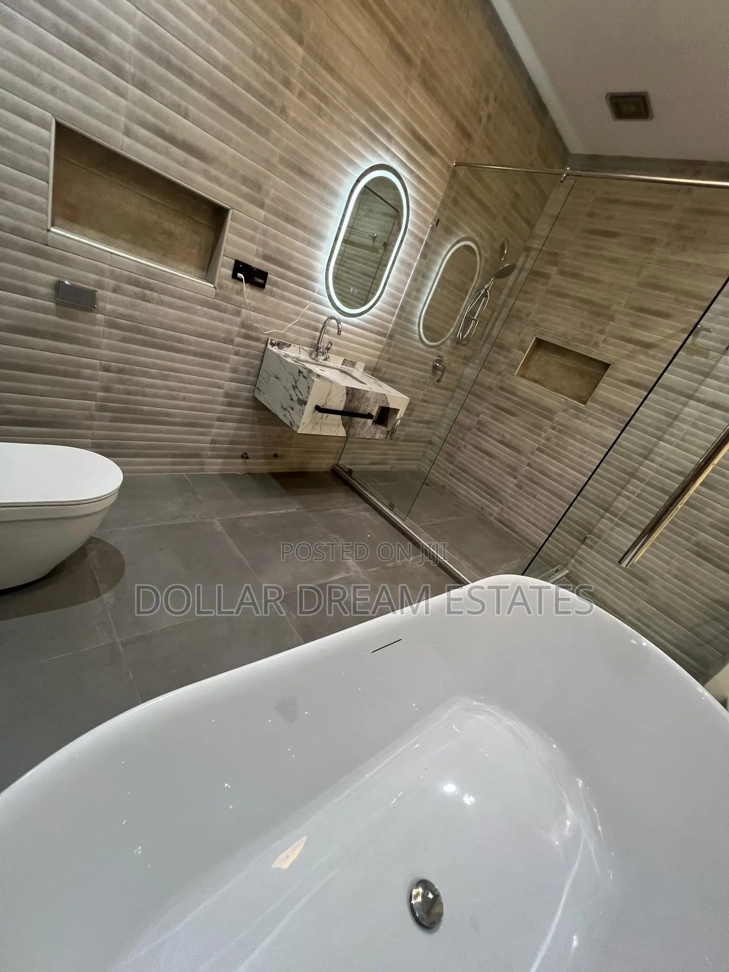 Furnished 5bdrm House in Ashaley Botwe for sale
