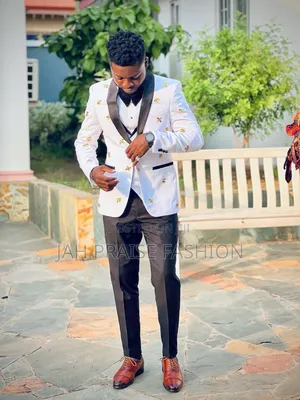 3 Pieces Fashioned Suit