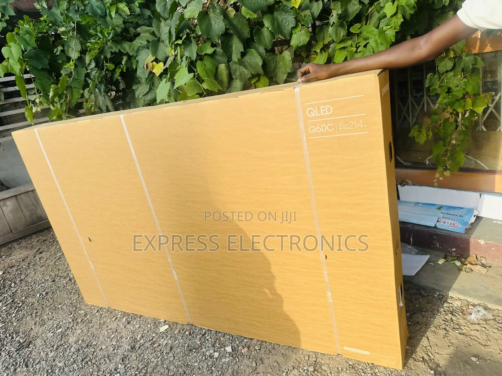 Energy Efficiency Technology Uhd Qled 85”Q70c