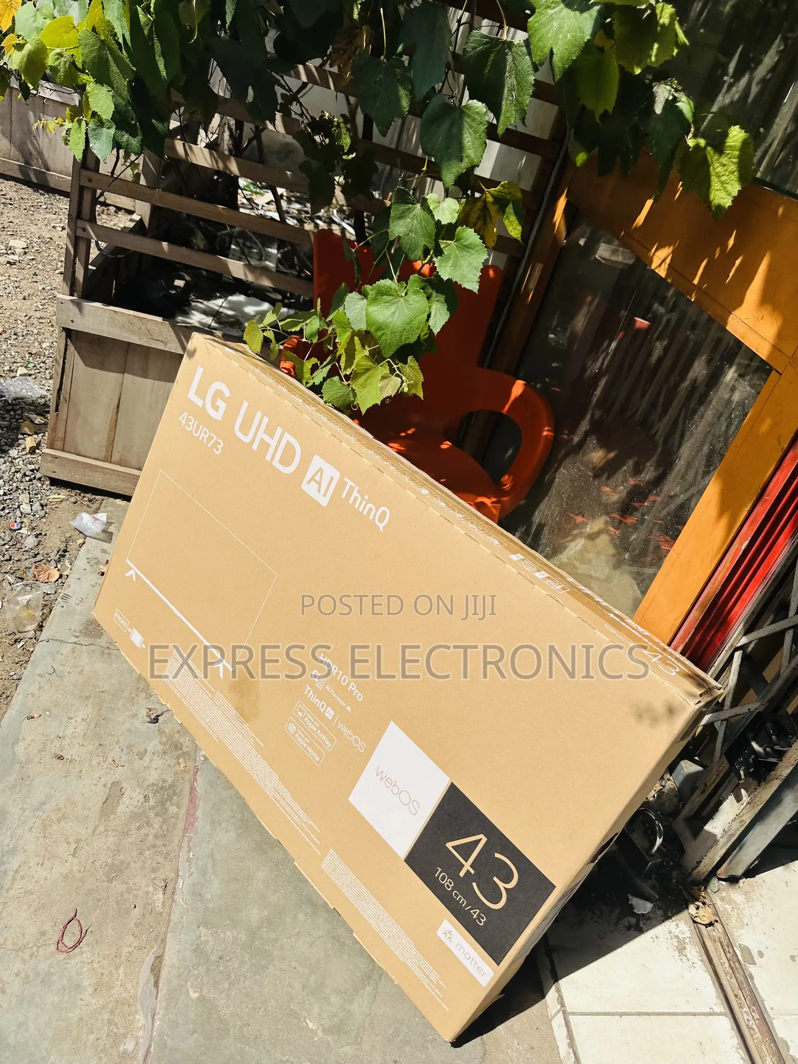 2023 Model LG UHD Smart LG 43” UR73