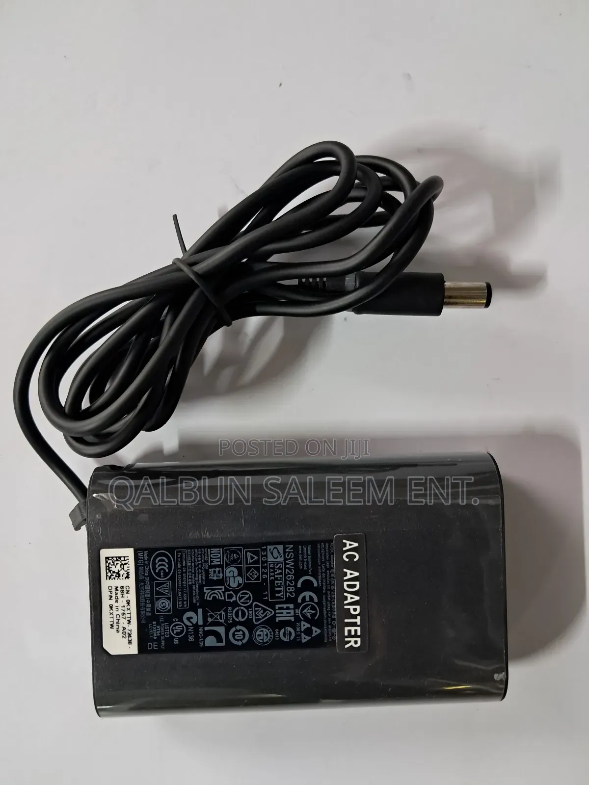 Original and Brand-New Dell Oval Big Pin 65W Laptop Charger