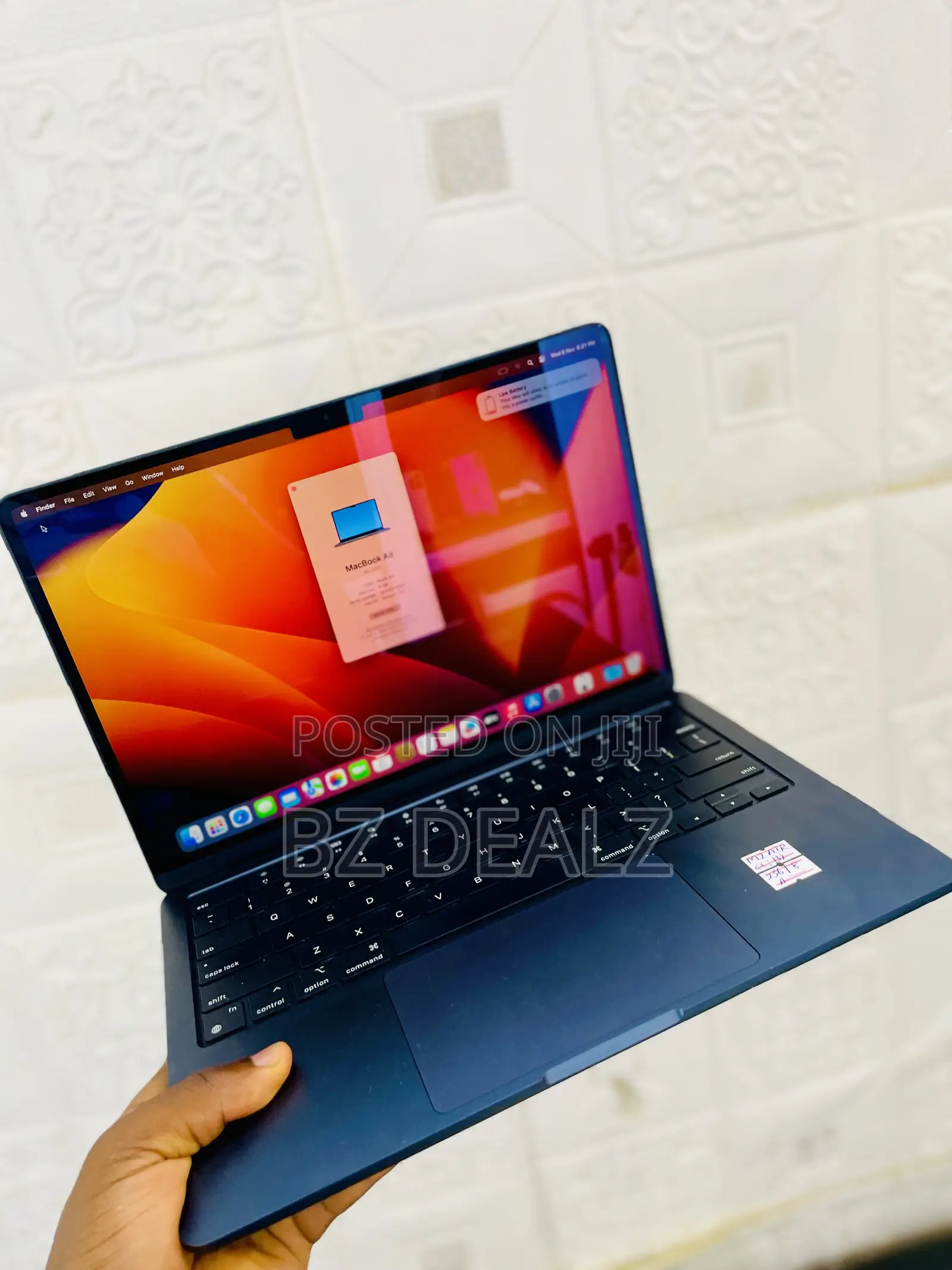 Laptop Apple MacBook Air 2022 M2 8GB Apple M2 SSD 256GB