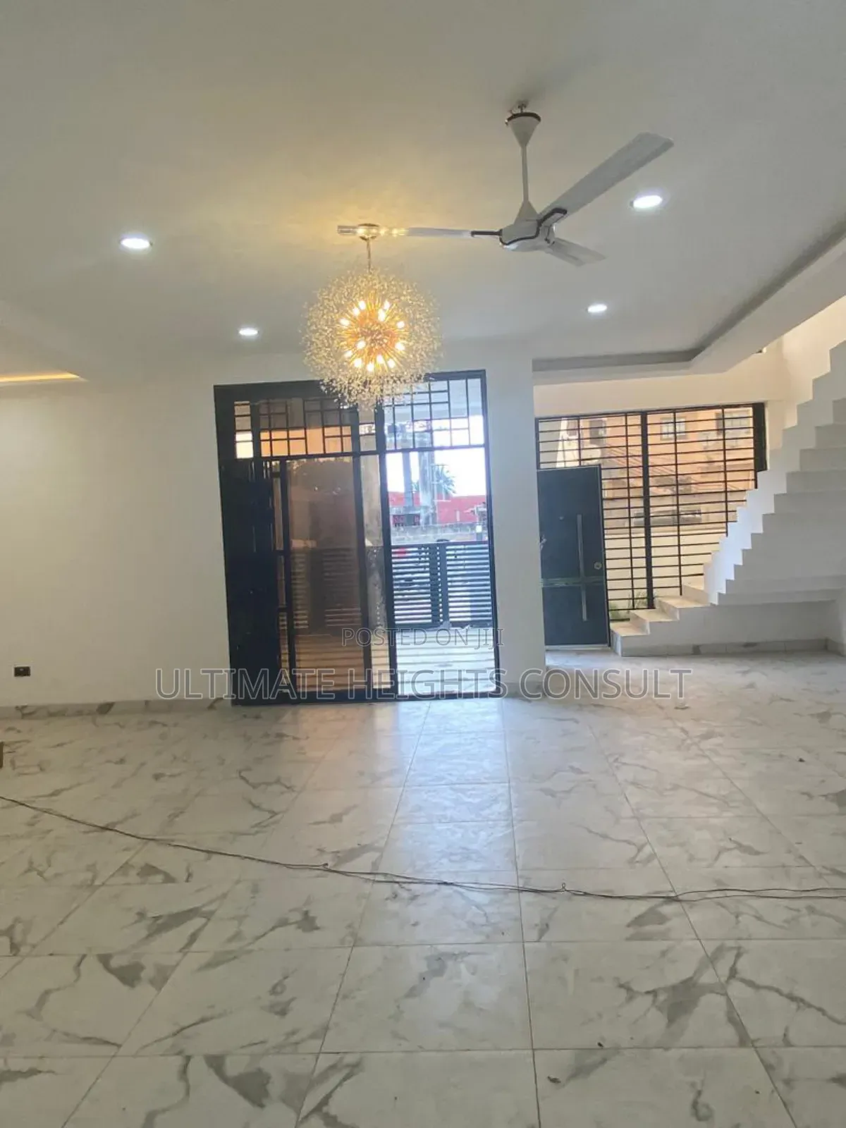 3bdrm House in Achimota Petroleum for sale