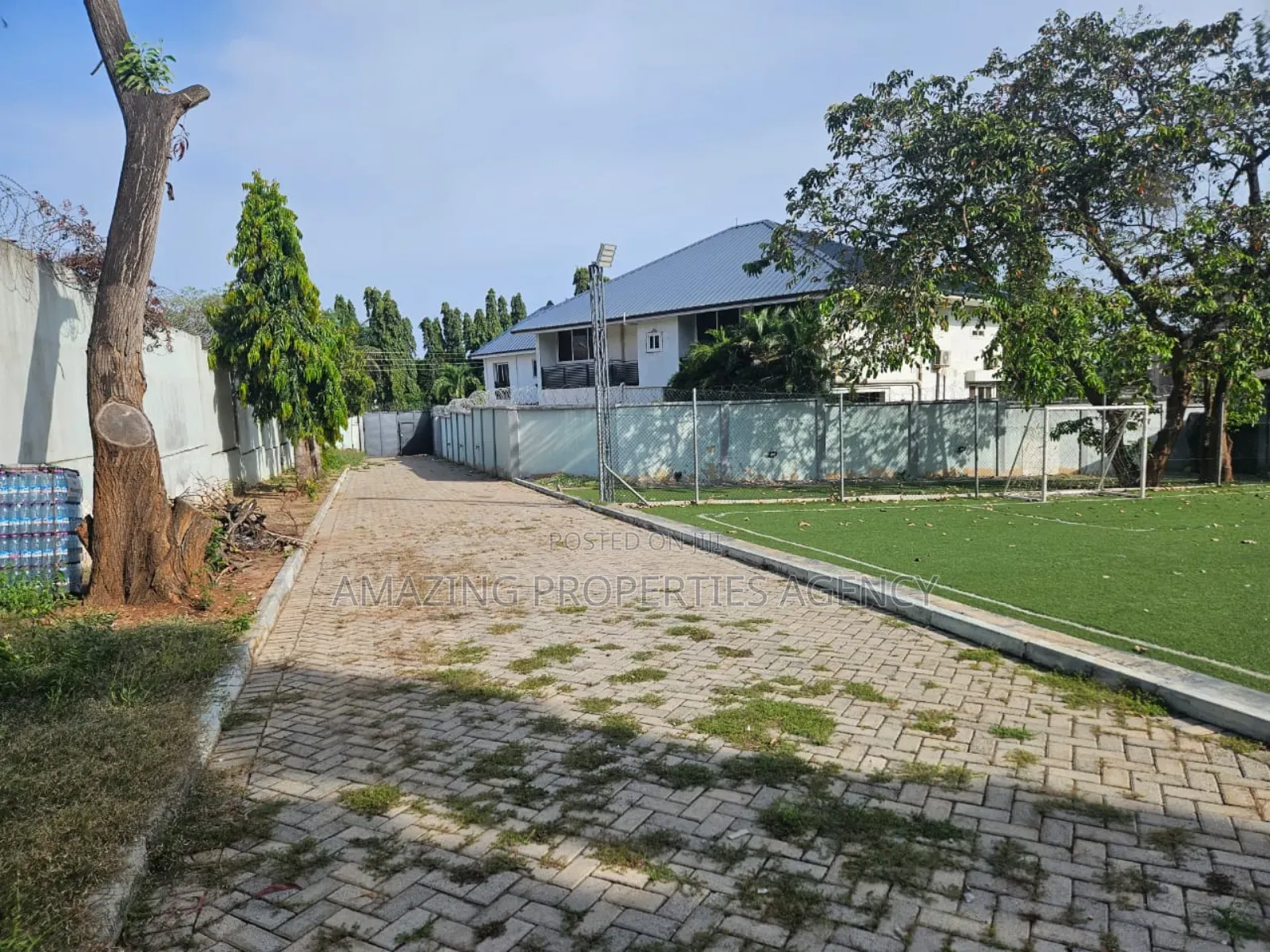 0.75 Acre of Prime Land for Sale at Ringway Estate