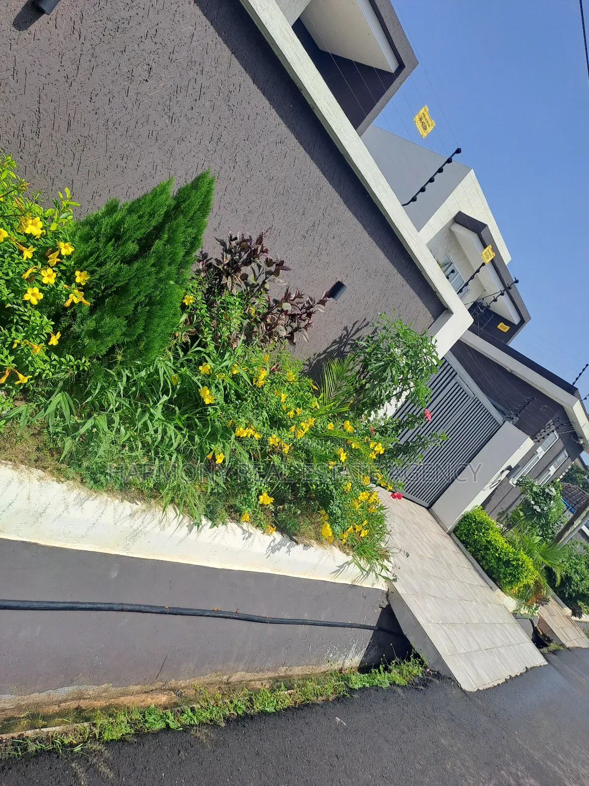 2bdrm Apartment in Abelemkpe for rent