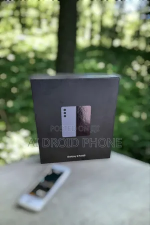 New Samsung Galaxy Z Fold 5 256 GB Blue