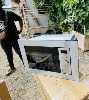Latest,Reliable and Affordable Midea 17L(Am717bs7)Microwave