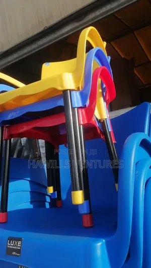 Kid's Plastic Chair