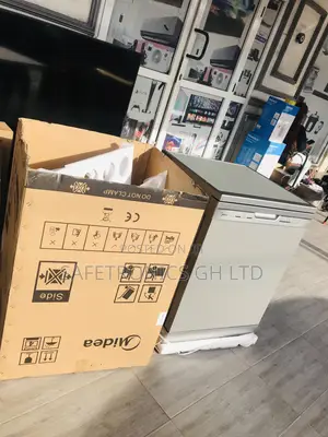 Unique and Quality LG 12 Plate (Gray) Dish-Washer