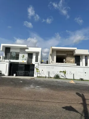 4bdrm House in Testimonial Building, Ashaley Botwe for sale