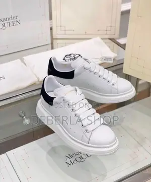 Alexander McQueen Sneakers