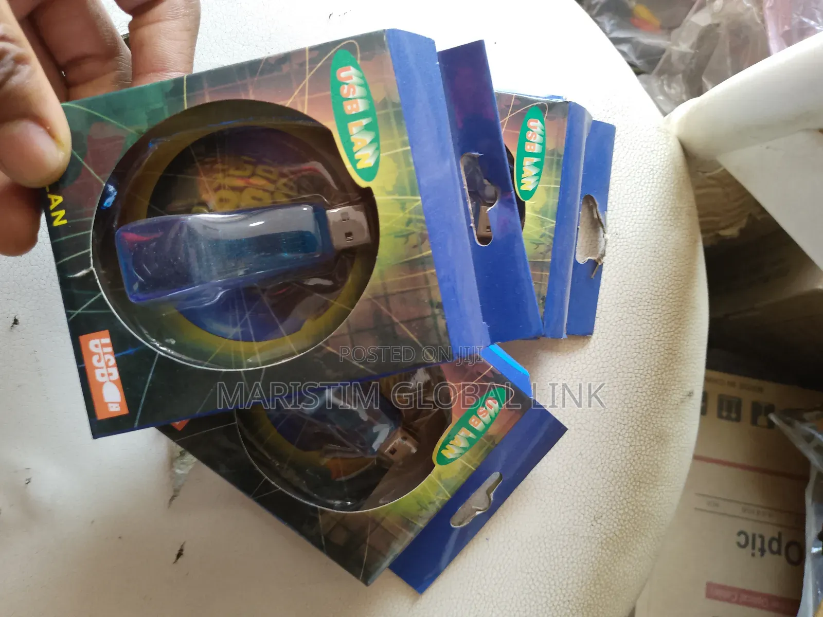Wireless USB LAN(With Network Speed of 100mbps Automatically