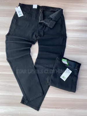 Luxury Jeans Trousers Available for Men