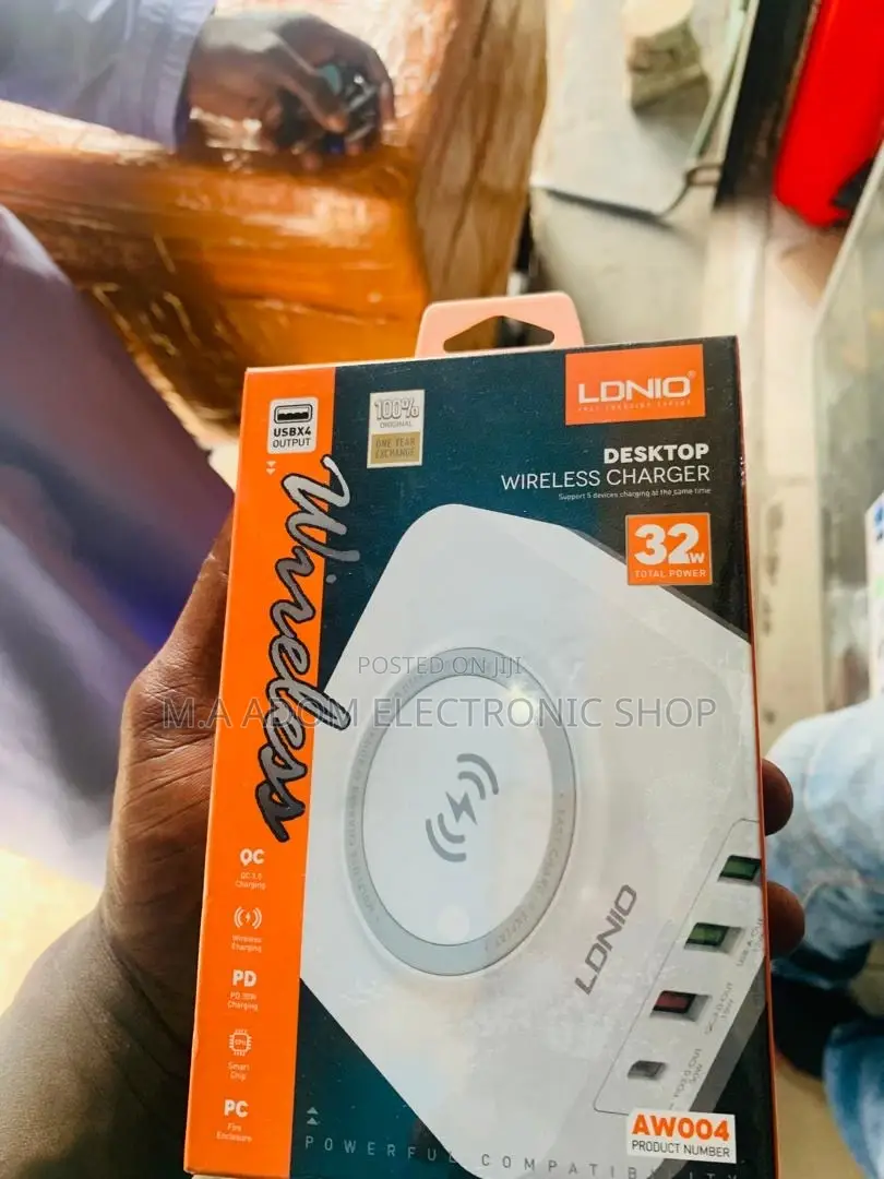 Power Up Wirelessly: LDNIO Desktop Charger