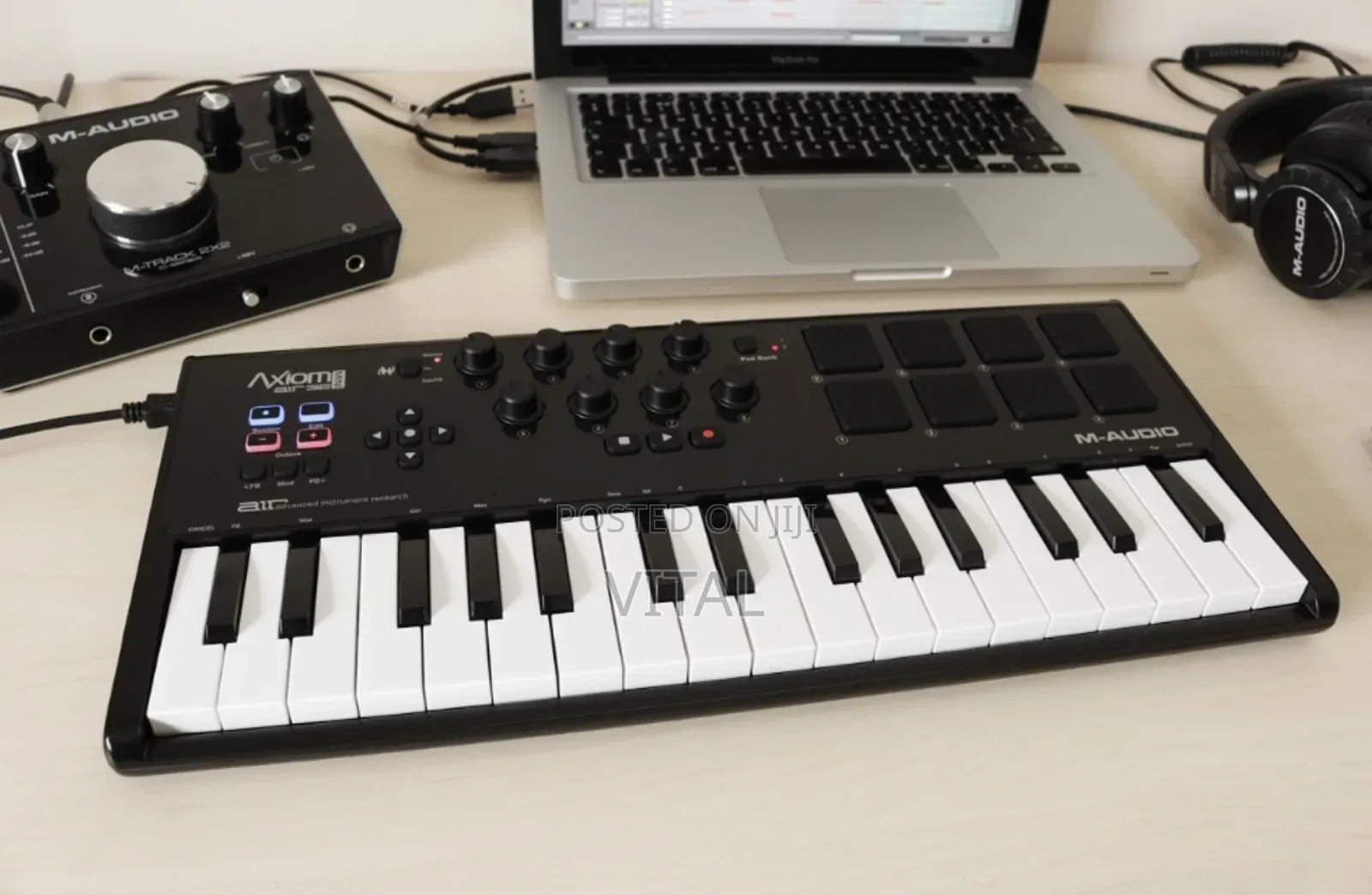 Studio Keyboard M-Audio Axiom Air 32 Mini