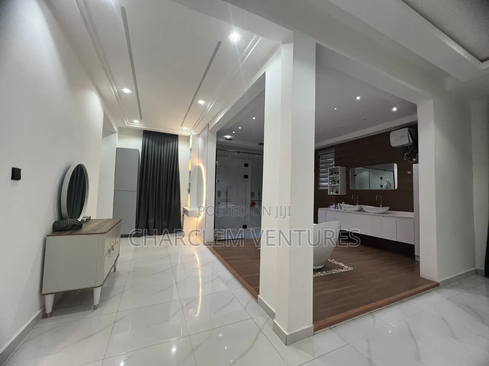 5bdrm House in Charclem Ventures, East Legon for sale